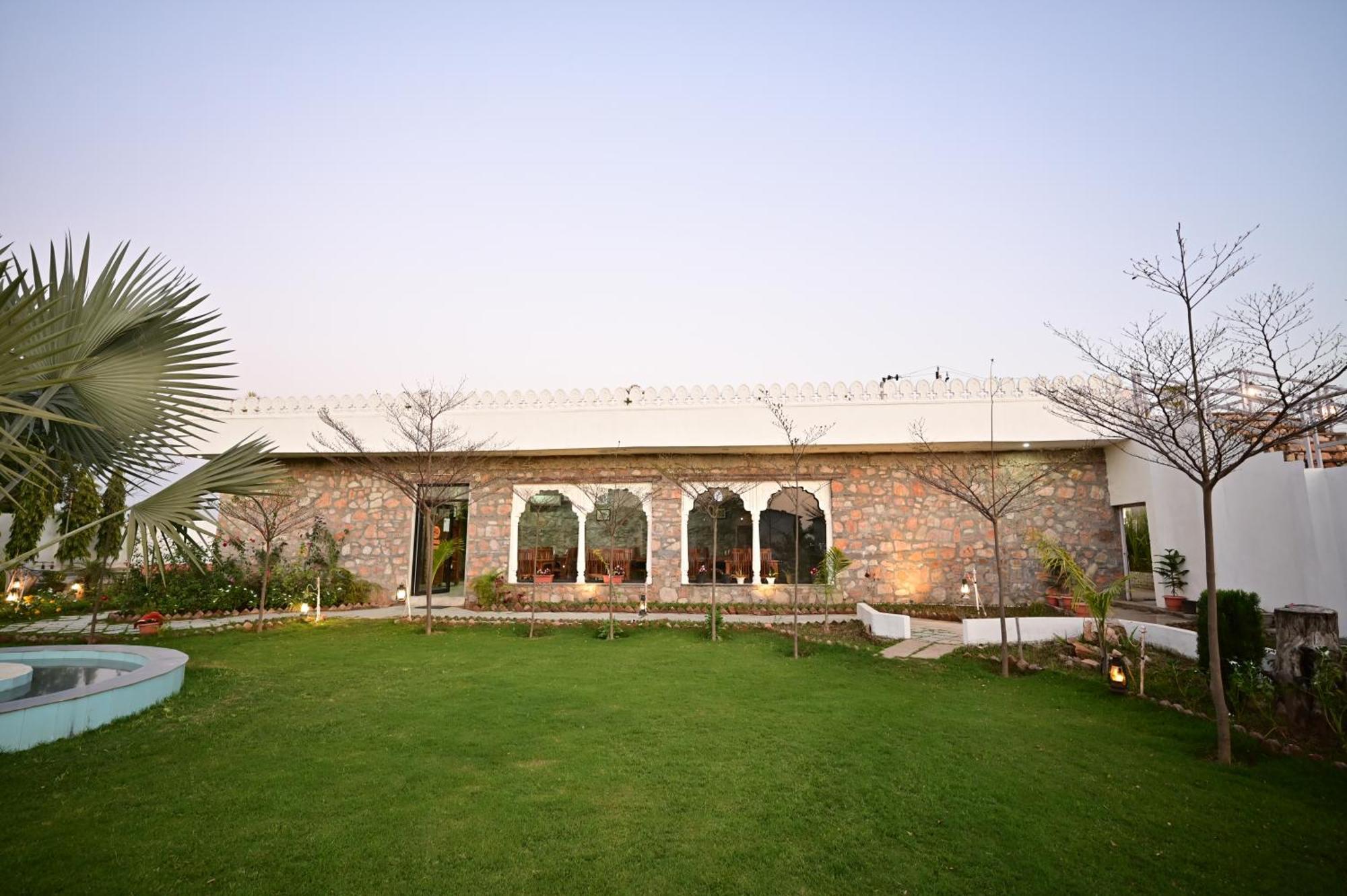 The Castle Crown - Hem Vilas Resort Ranthambhore Sawai Madhopur Luaran gambar