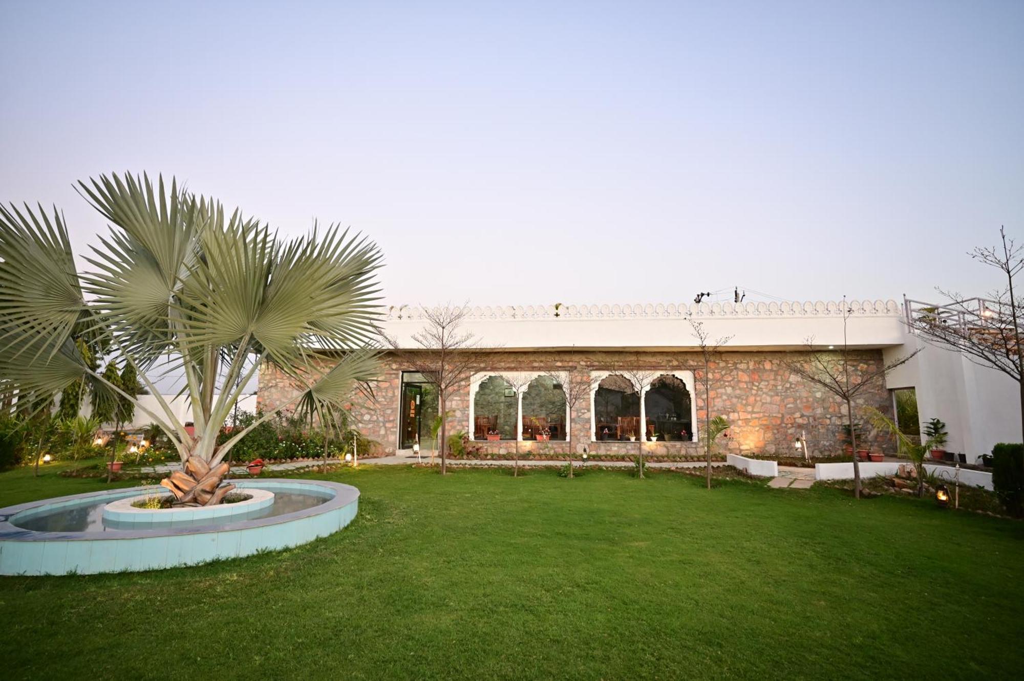 The Castle Crown - Hem Vilas Resort Ranthambhore Sawai Madhopur Luaran gambar